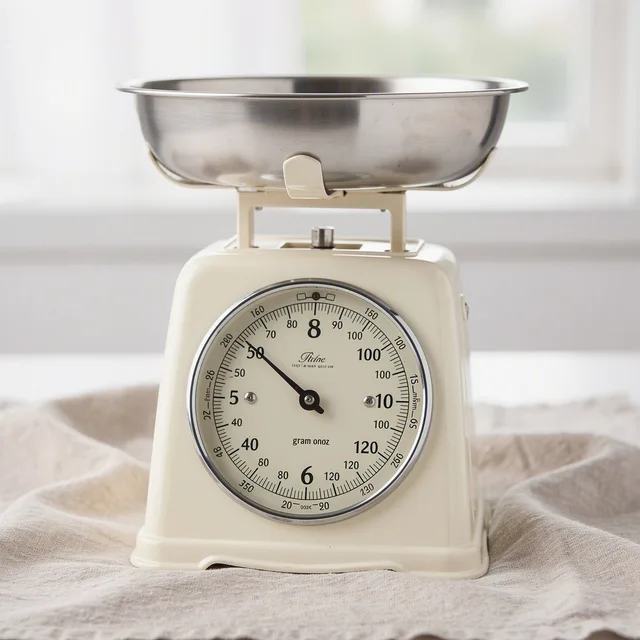 Enamel Kitchen Scale