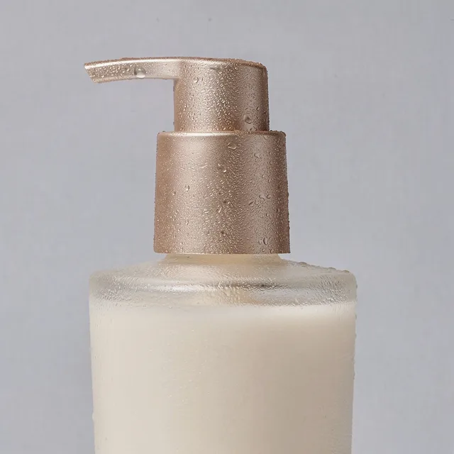 Mossmeadowe RadiantGlow Body Lotion Veil