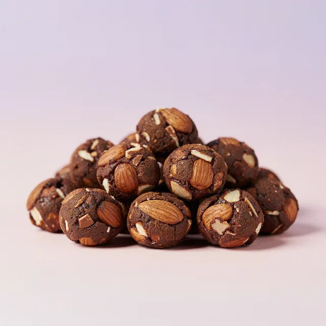 VelvetCrush Cocoa Almond Bites