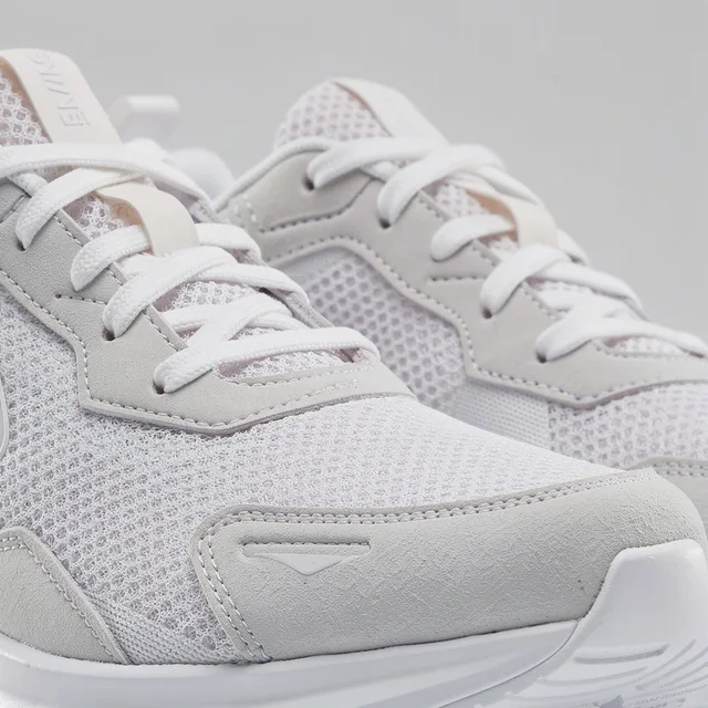 Vireloft StepFlex Sneakers